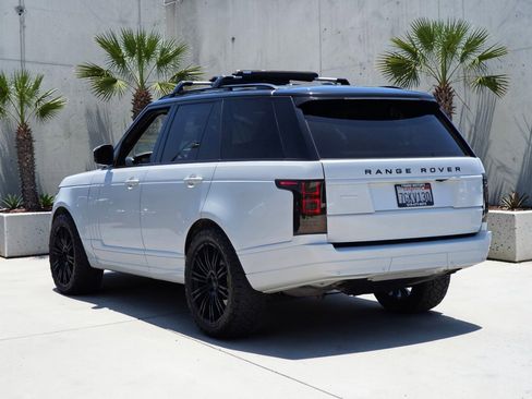 Used 2014 Land Rover Range Rover Supercharged AWD/4WD image 5