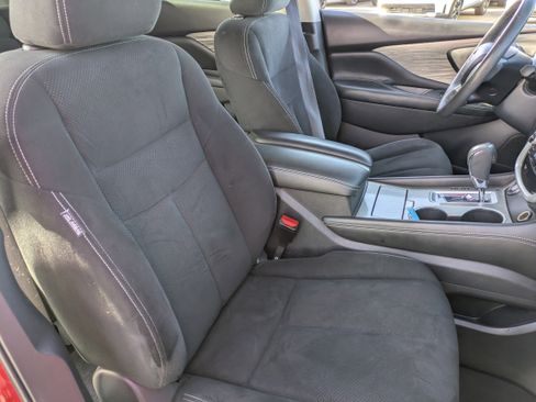 Used 2017 Nissan Murano SV image 11