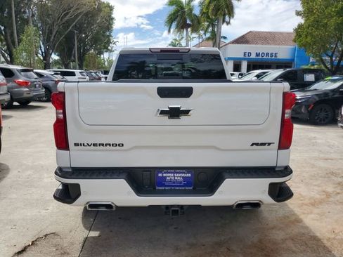 Used 2024 Chevrolet Silverado 1500 RST w/ Convenience Package II image 3