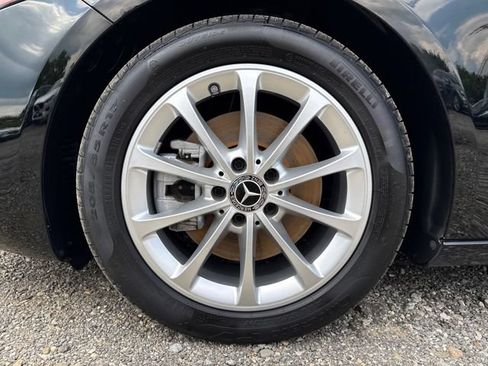 Used 2019 Mercedes-Benz A 220 4MATIC image 28