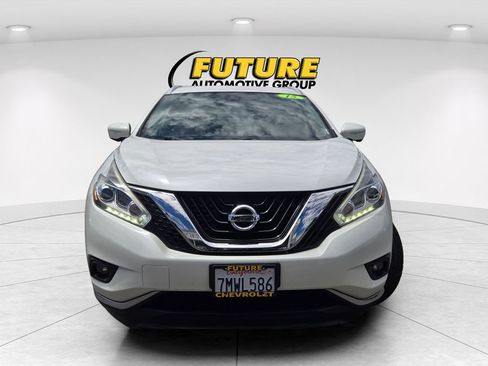 Used 2015 Nissan Murano Platinum FWD image 2