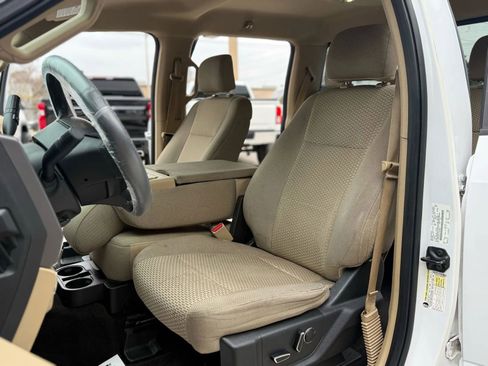 Used 2015 Ford F150 XLT w/ Equipment Group 302A Luxury image 16