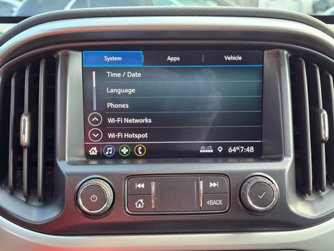 Used 2021 Chevrolet Colorado LT w/ Safety Package AWD/4WD image 16