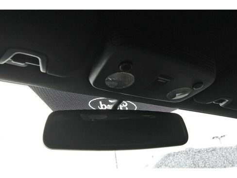 Used 2016 Ford Mustang Coupe RWD image 18