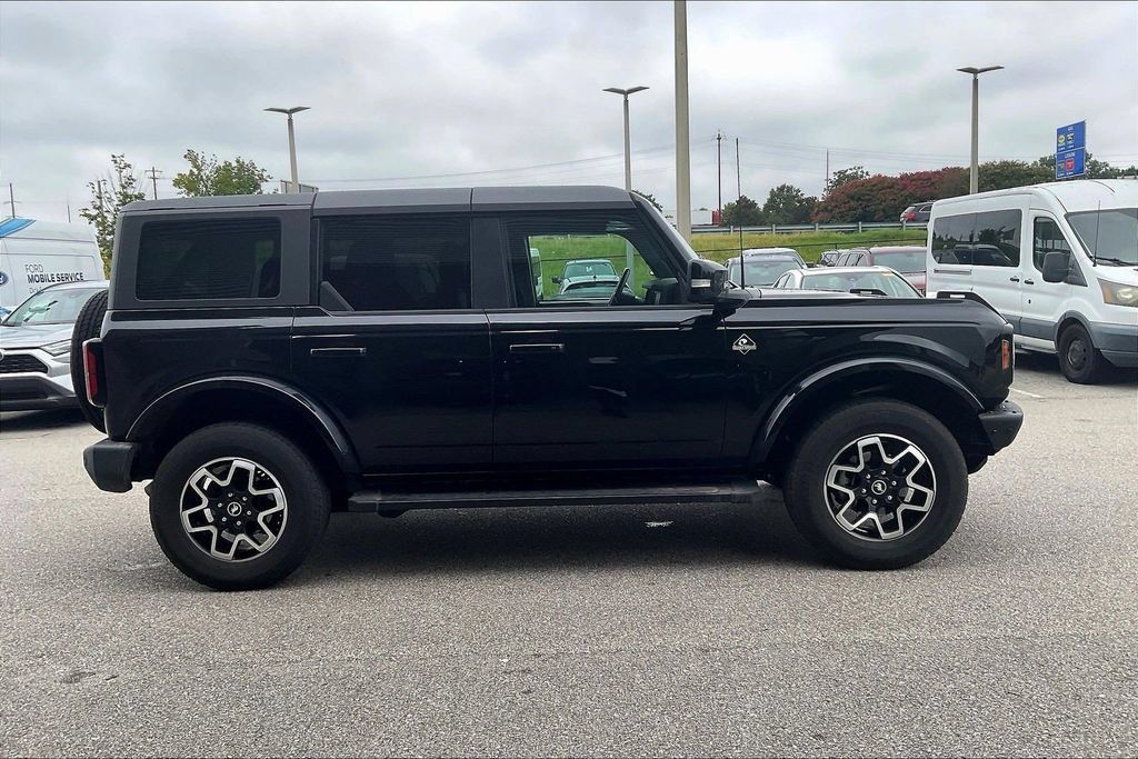 Used 2024 Ford Bronco Outer Banks AWD/4WD image 7