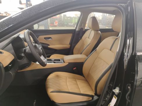 New 2025 Nissan Sentra SV w/ SV Premium Package image 11