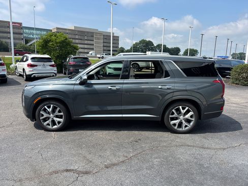 Used 2021 Hyundai Palisade Limited FWD image 4