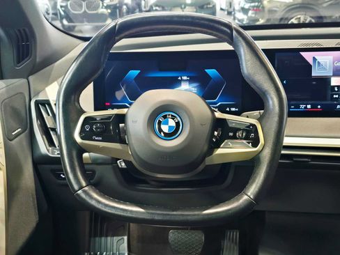 Used 2024 BMW iX xDrive50 w/ Sport Package AWD/4WD image 11