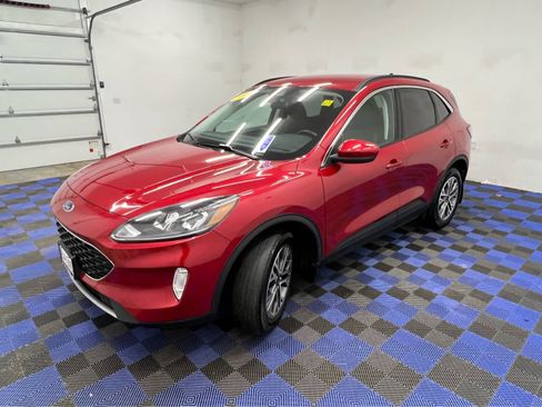 Used 2022 Ford Escape SEL image 8