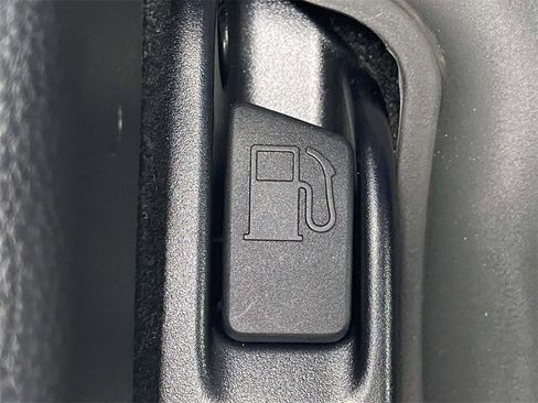 Used 2025 Toyota Corolla XSE image 28