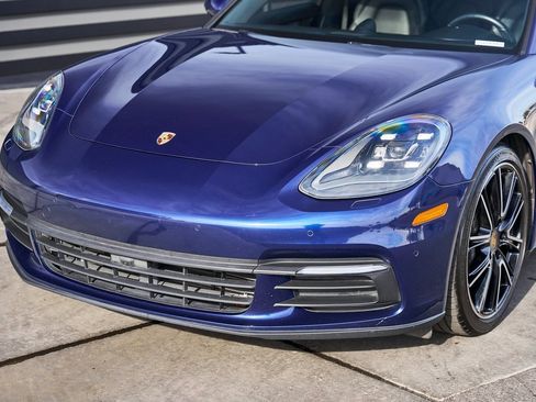 Used 2020 Porsche Panamera 4 image 6