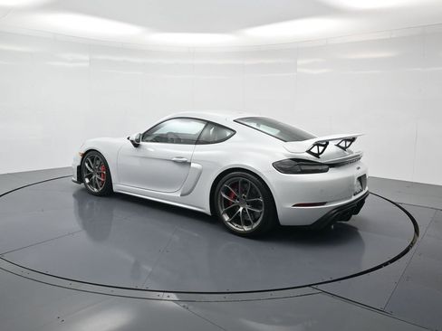 Used 2023 Porsche 718 Cayman GT4 image 3