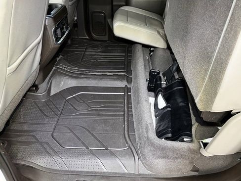 Used 2023 Chevrolet Silverado 2500 LTZ w/ LTZ Convenience Package image 45