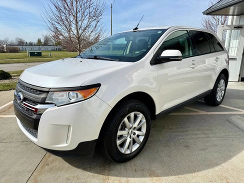 Used 2014 Ford Edge SEL w/ Equipment Group 205A image 4