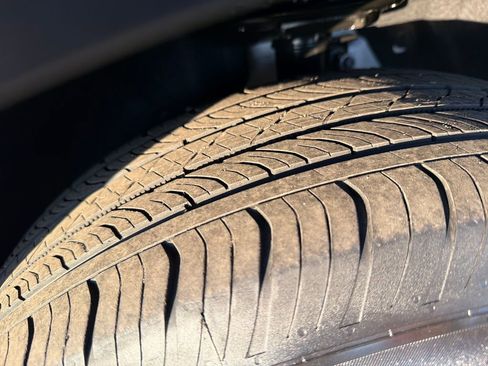 Used 2025 Ford Escape Active image 26