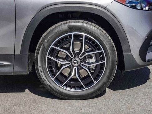 Used 2023 Mercedes-Benz EQB 350 4MATIC SUV image 11