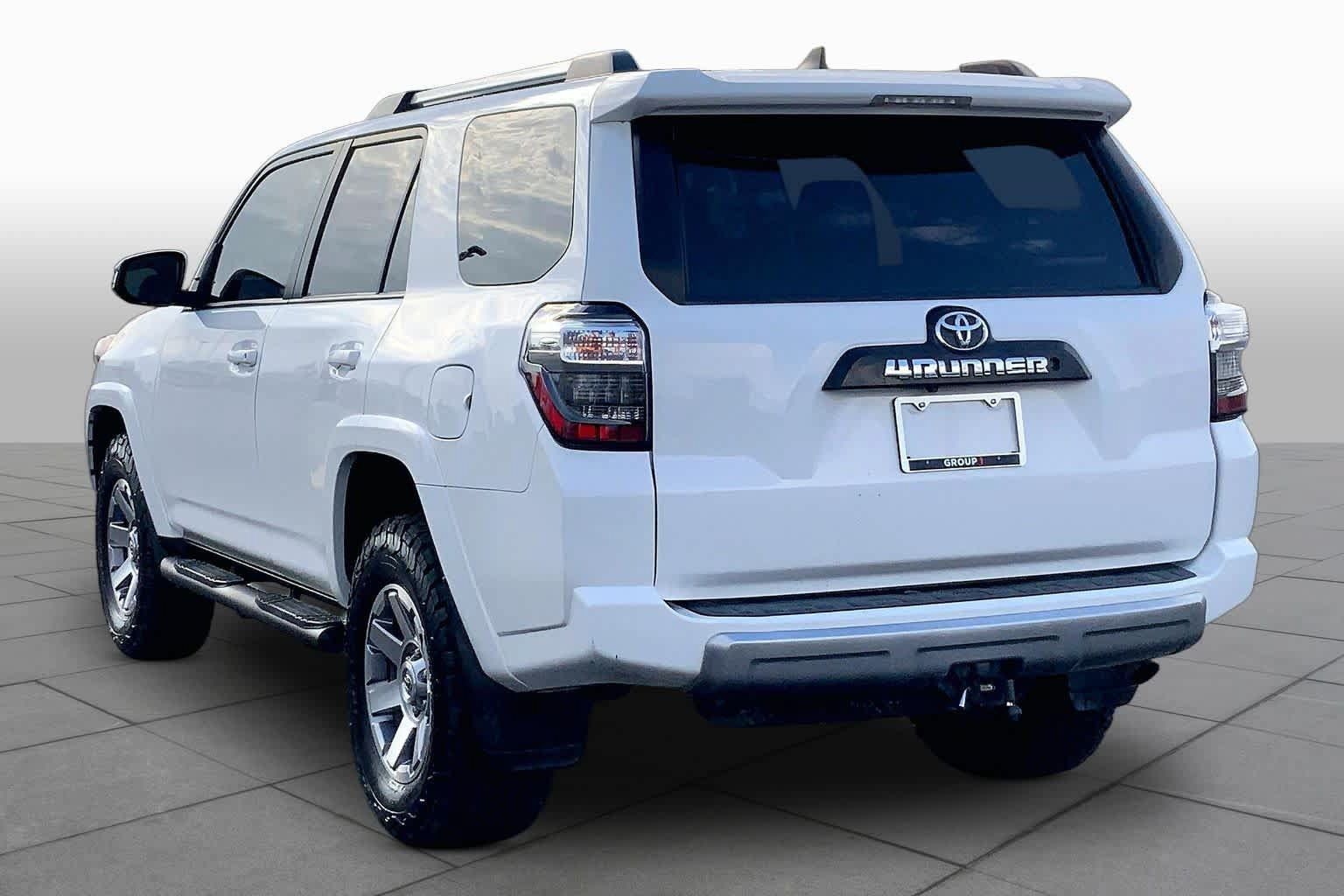 Used 2016 Toyota 4Runner Trail AWD/4WD image 12