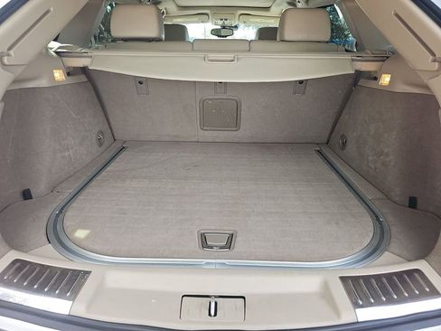 Used 2015 Cadillac SRX Premium image 16