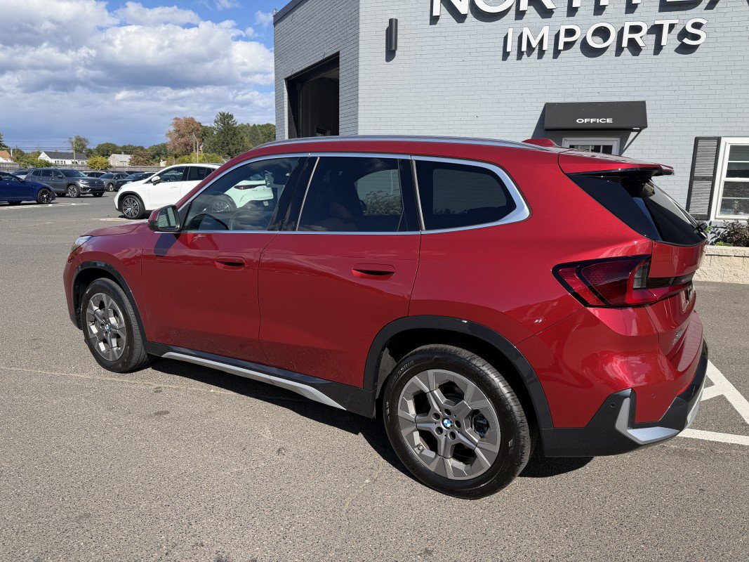 Used 2026 BMW X1 xDrive28i w/ Technology Package AWD/4WD image 13