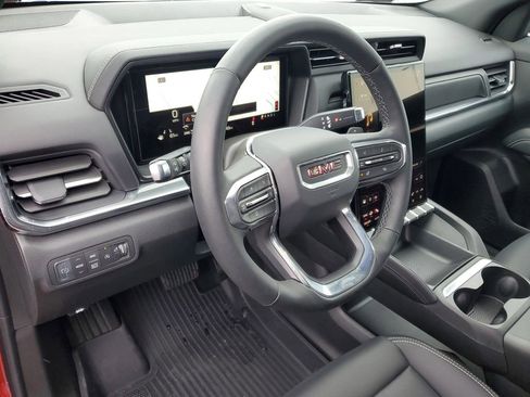 Used 2026 GMC Terrain Elevation w/ Elevation Premium Package image 10