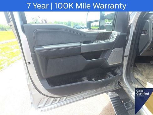Used 2024 Ford F350 Lariat w/ Lariat Ultimate Package AWD/4WD image 31