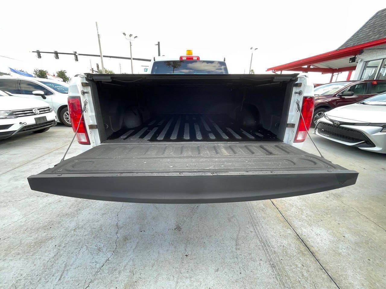 Used 2018 RAM 1500 Tradesman w/ Popular Equipment Group AWD/4WD image 13