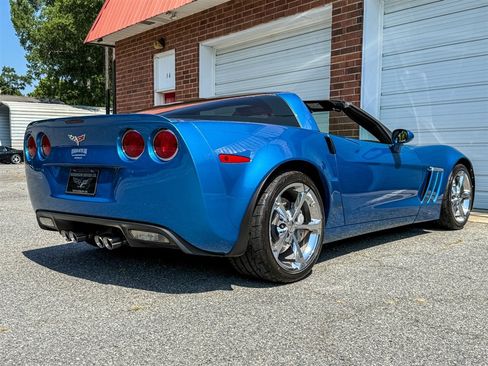 Used 2011 Chevrolet Corvette Grand Sport w/ Preferred Equipment Group RWD image 39