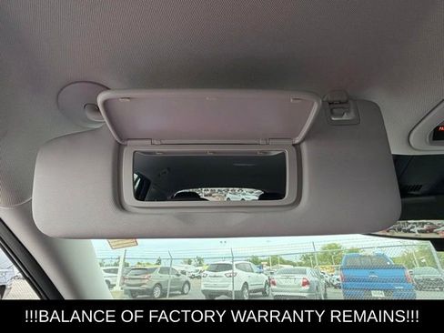 Used 2025 Chevrolet Trax LT FWD image 30