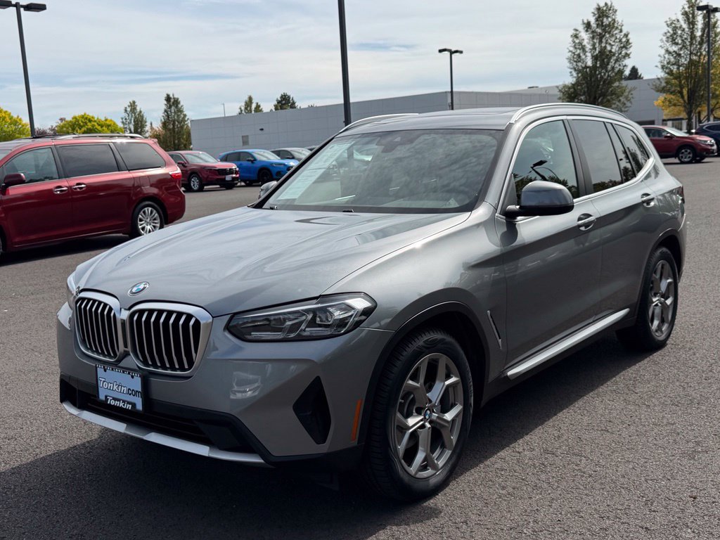 Used 2023 BMW X3 xDrive30i w/ Convenience Package AWD/4WD image 4