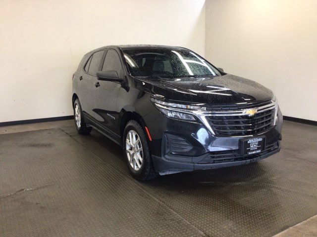Used 2022 Chevrolet Equinox LS AWD/4WD image 1