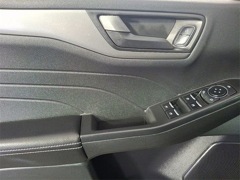 Used 2023 Ford Escape Active image 15