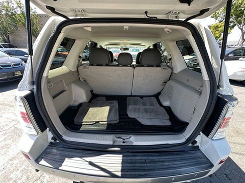 Used 2011 Mercury Mariner Premier w/ 203A Rapid Spec Order Code FWD image 11