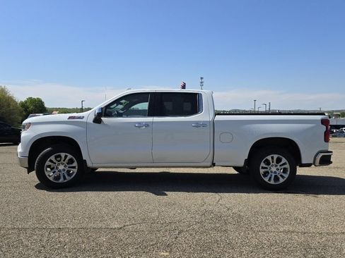 Used 2022 Chevrolet Silverado 1500 LTZ w/ Technology Package AWD/4WD image 16
