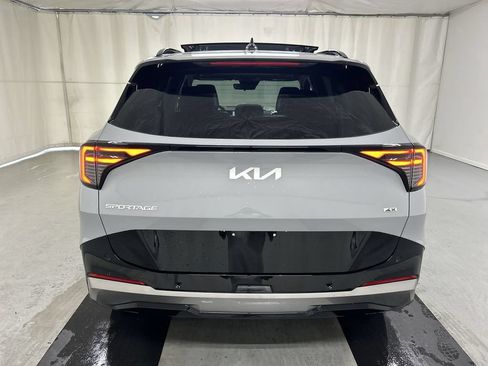 New 2026 Kia Sportage SX AWD/4WD image 8