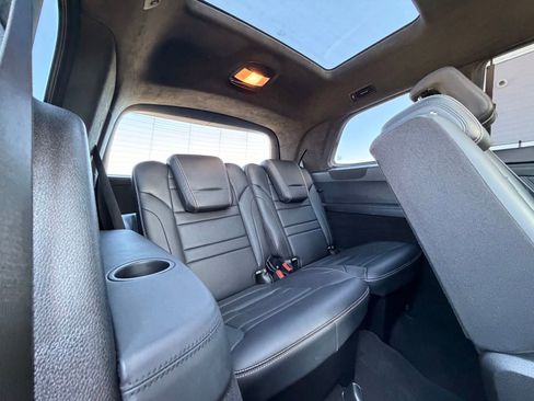 Used 2014 Mercedes-Benz GL 63 AMG 4MATIC image 33