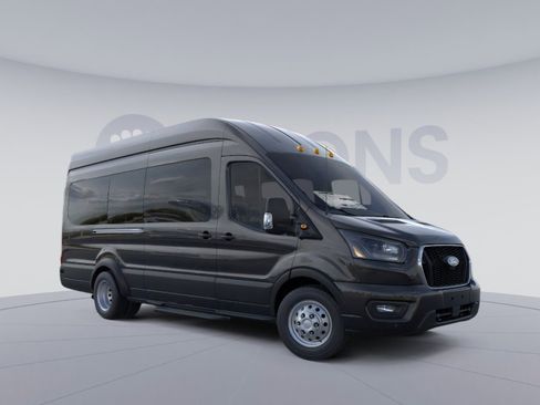 New 2026 Ford Transit 350 XLT image 10