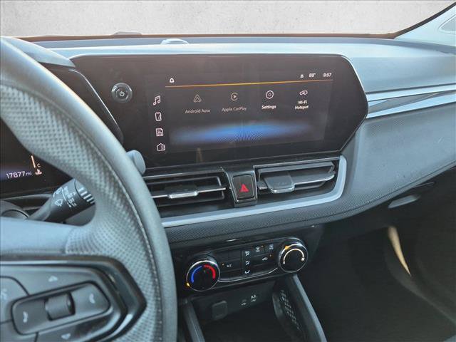 Used 2026 Chevrolet TrailBlazer LT FWD image 14