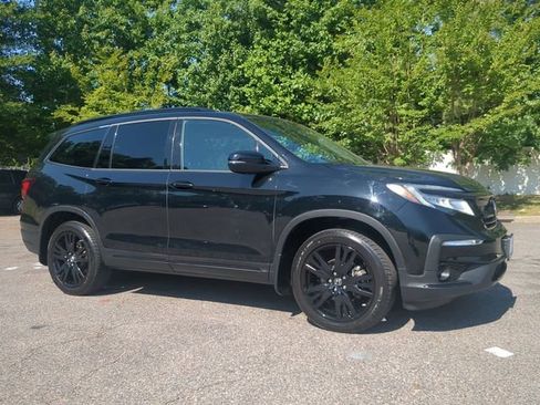 Certified 2020 Honda Pilot Black Edition image 1