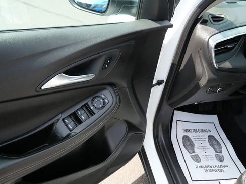 Used 2024 Buick Encore GX Preferred FWD image 16