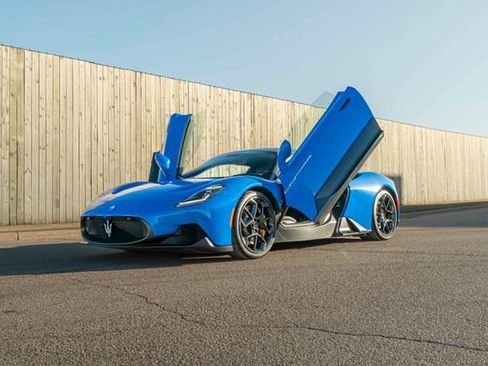 Used 2022 Maserati MC20 Coupe image 31