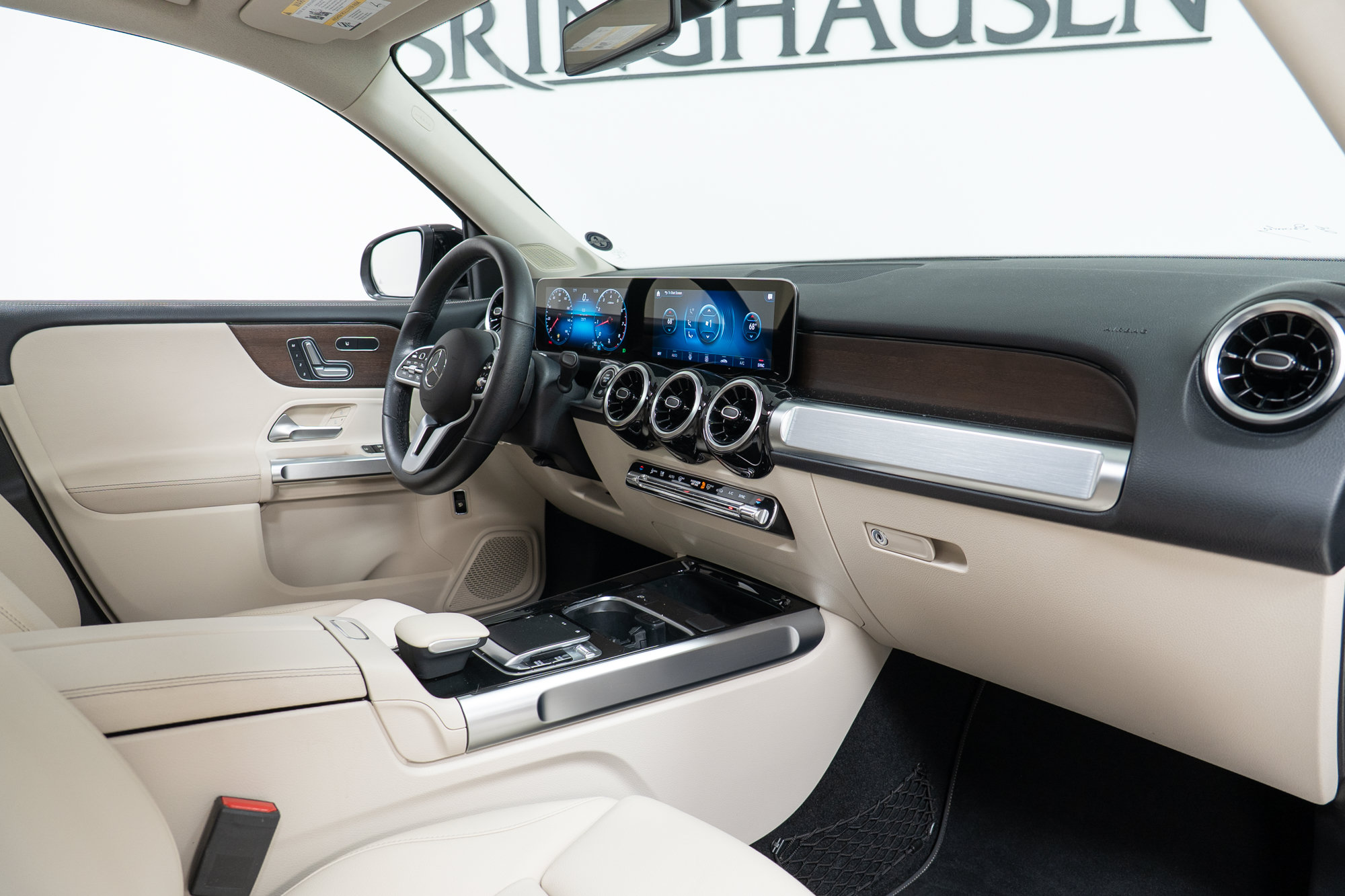 Certified 2020 Mercedes-Benz GLB 250 4MATIC image 21