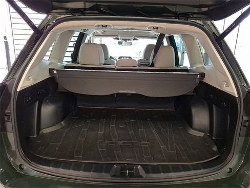 Certified 2022 Subaru Forester Premium image 27