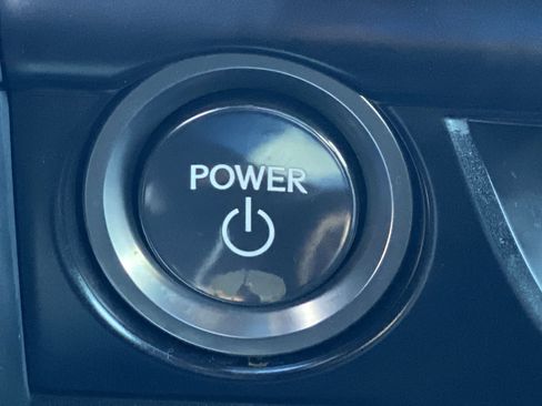 Used 2023 Lexus UX 250h F Sport image 36