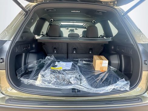 New 2026 Subaru Forester Premium AWD/4WD image 25