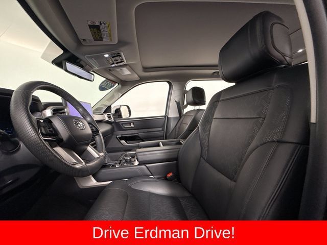 Used 2024 Toyota Tundra Limited AWD/4WD image 6