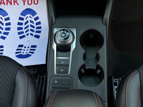 Certified 2025 Ford Escape ST-Line Elite image 26