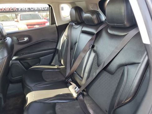 Used 2021 Jeep Compass Latitude FWD image 25