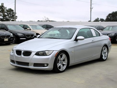 Used 2007 BMW 335i Convertible image 5