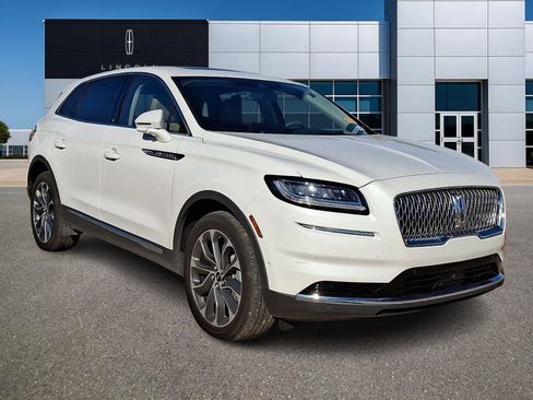 Certified 2023 Lincoln Nautilus Reserve w/ Equipment Group 201A image 1