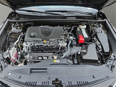 Used 2024 Toyota Camry LE image 32